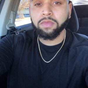 Meet your Posher, Cameron